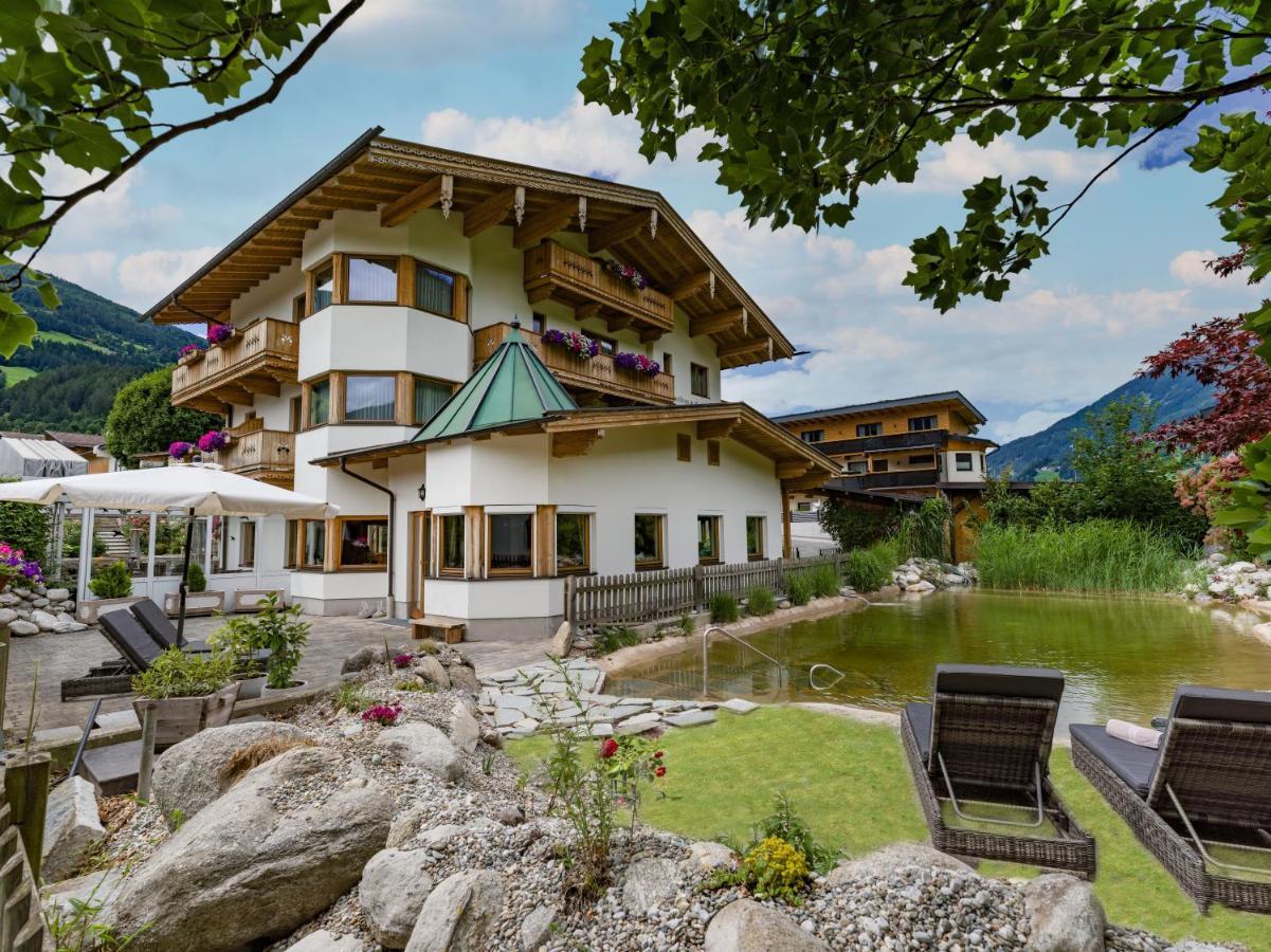 Landhaus Alpenherz Aschau Im Zillertal Exterior foto